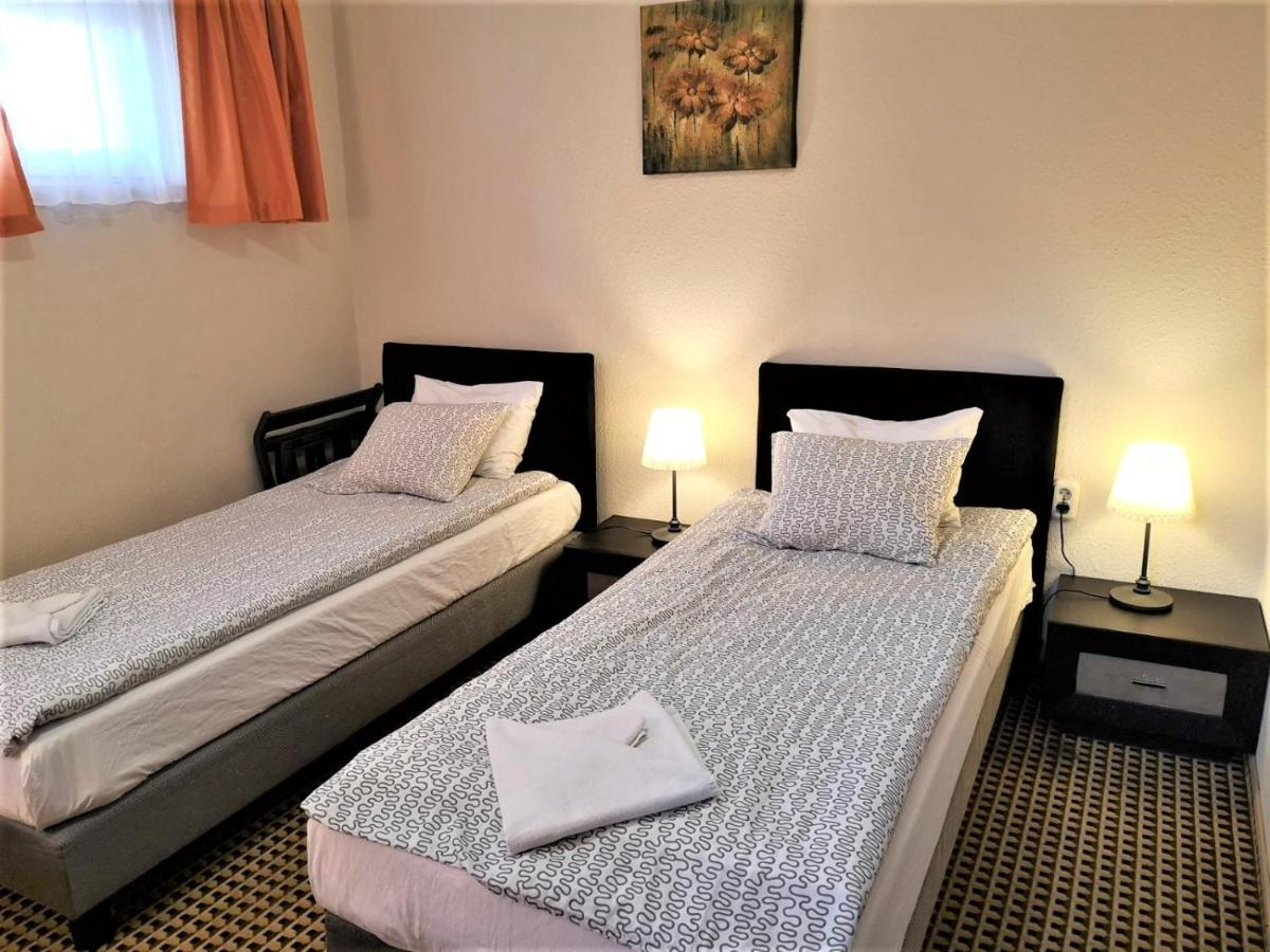 Kikelet Villa Dunakeszi Zewnętrze zdjęcie
