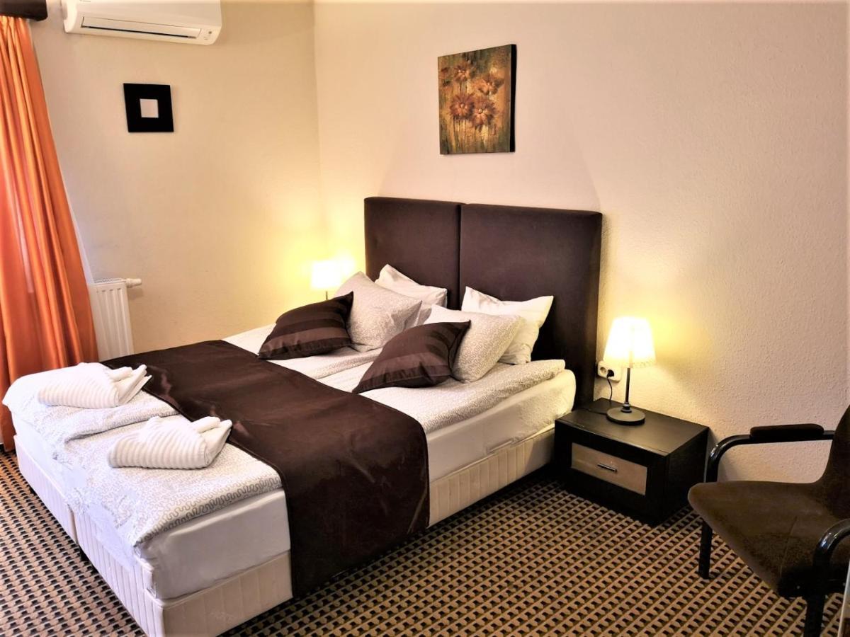 Kikelet Villa Dunakeszi Zewnętrze zdjęcie