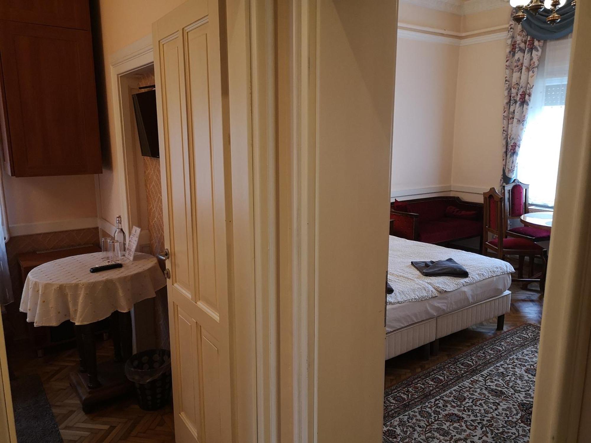 Kikelet Villa Dunakeszi Pokój zdjęcie
