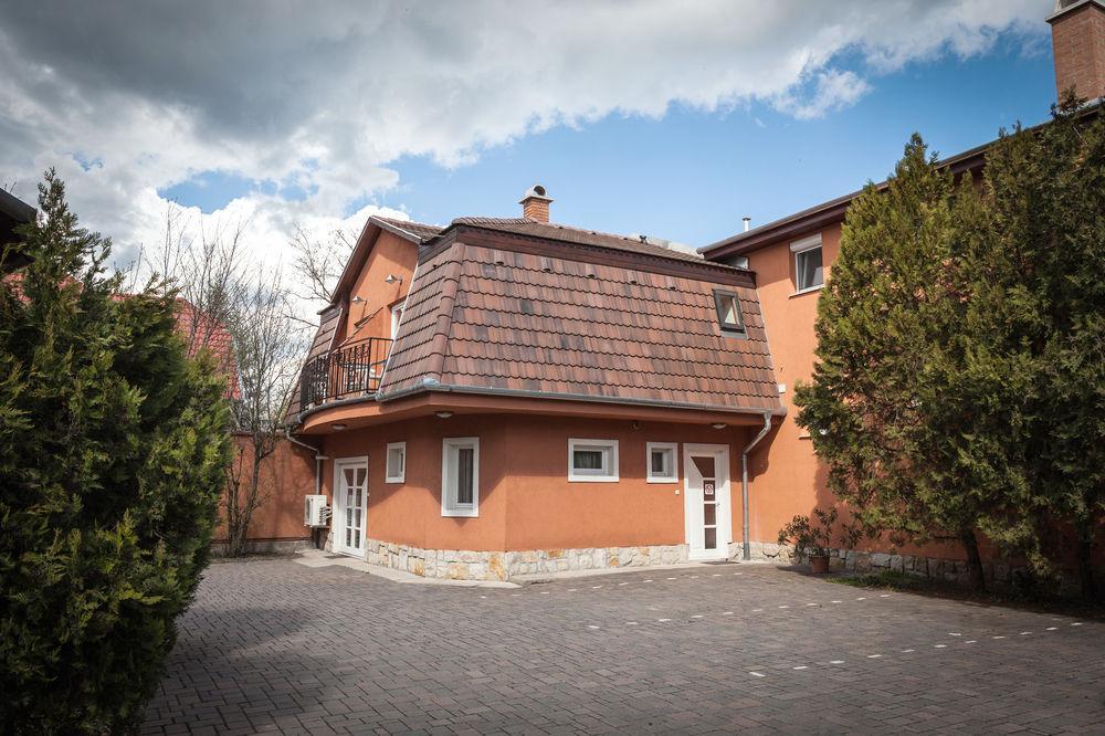Kikelet Villa Dunakeszi Zewnętrze zdjęcie
