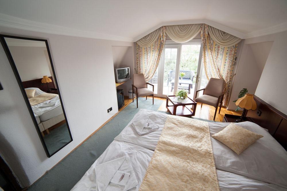 Kikelet Villa Dunakeszi Zewnętrze zdjęcie